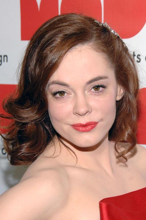 Rose mcgowan frech sehen durch winzige Titten
 #75378017