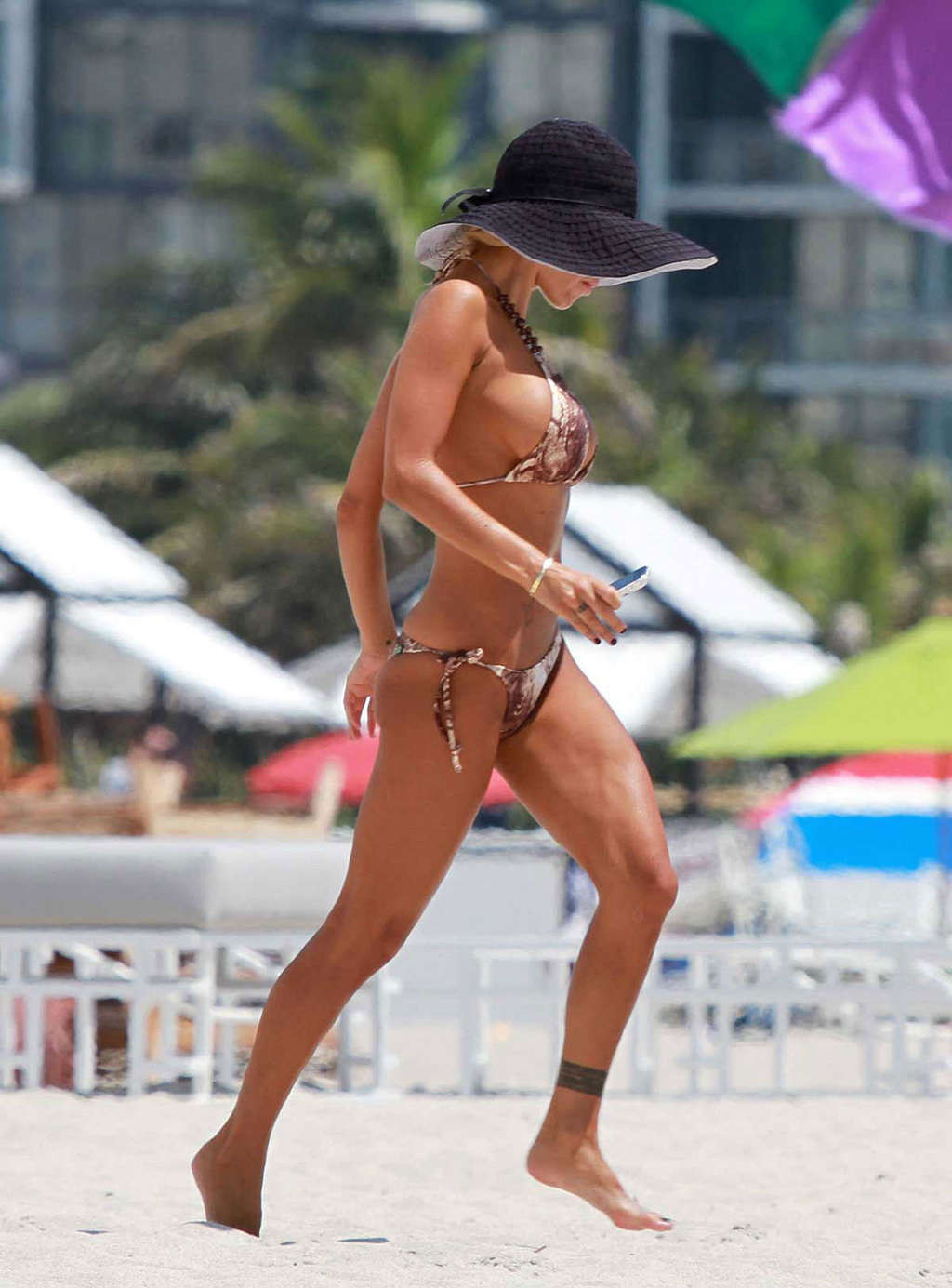 Shauna Sand exposing her sexy body in bikini and upskirt photos #75341532