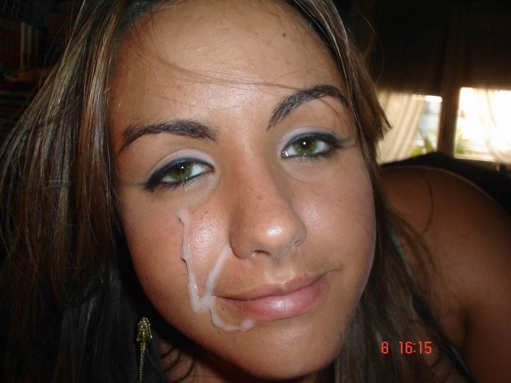 Caras amateurs cubiertas de semen 
 #74116985