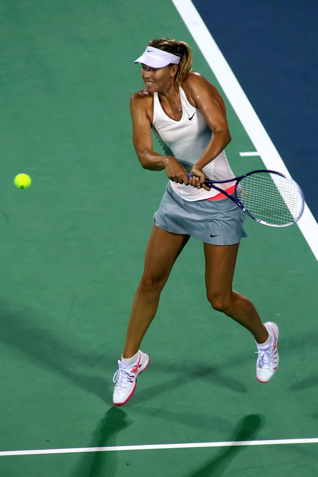 マリア・シャラポワが中国の2014年東風モーター武漢オープンでアップスカートを披露
 #75185028