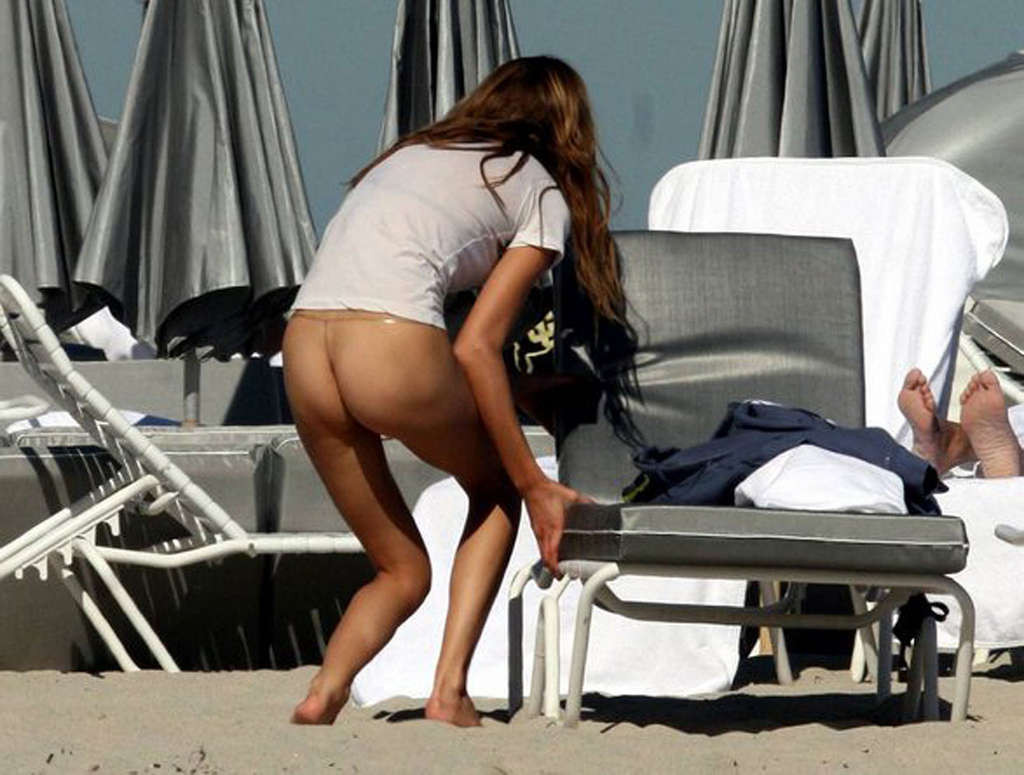 Edita Vilkeviciute exposing her nice big tits and great ass on beach nude papara #75345545