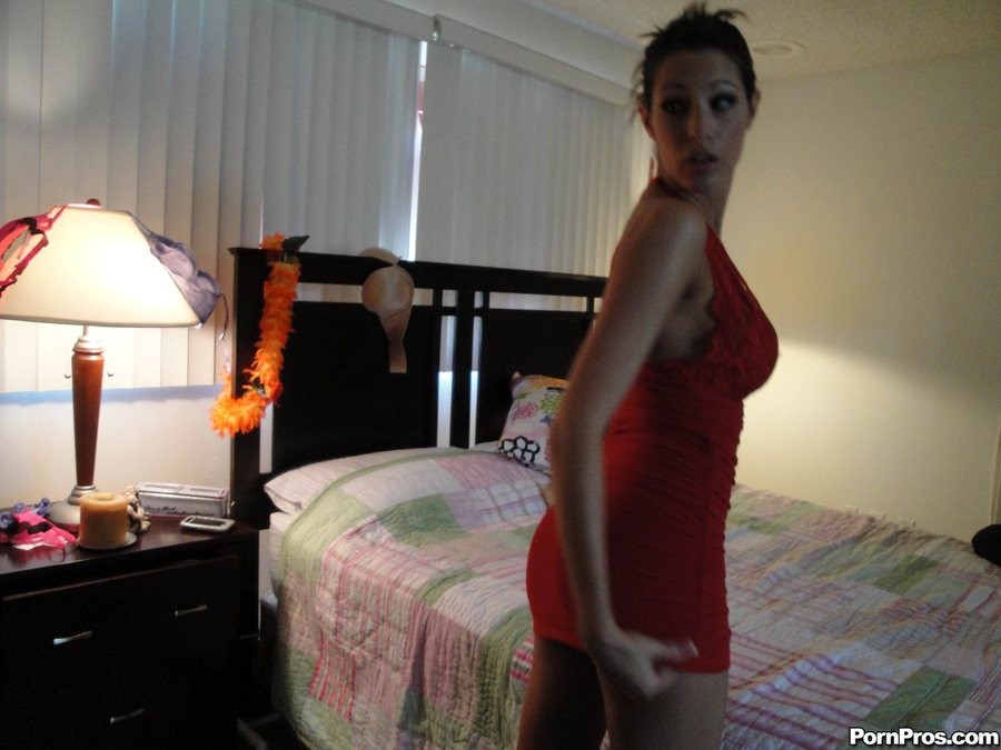Kourtney Kane bangs her boyfriend on her webcam #79098825