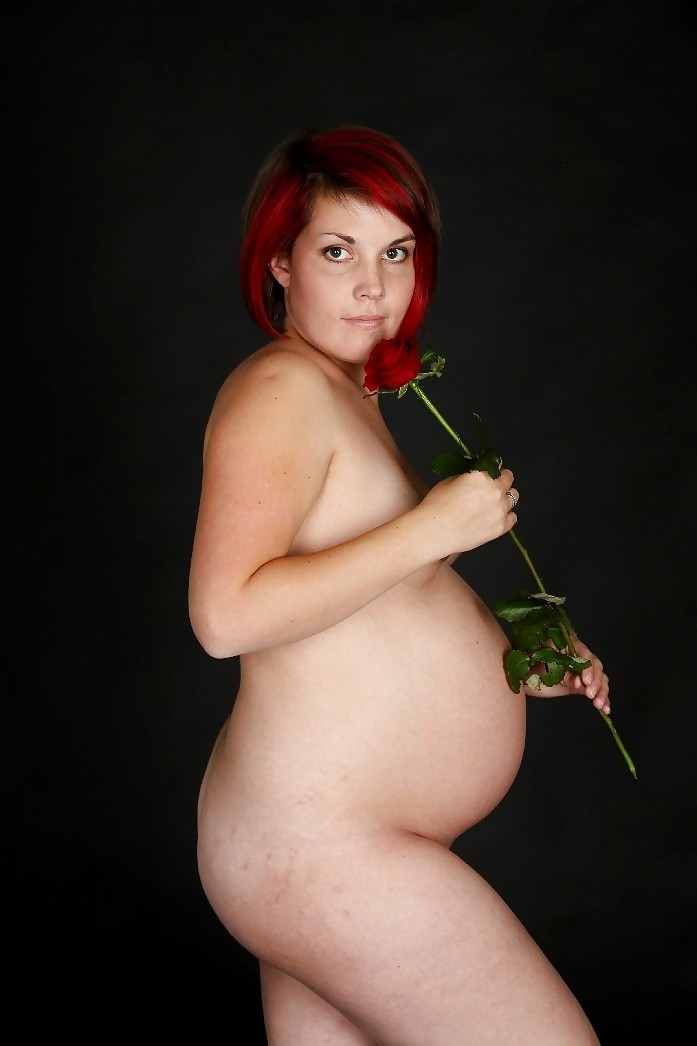 Naked amateur pregnant girl #67722433