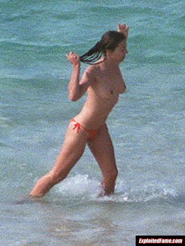 Celebrity Elizabeth Hurley exposed topless in public #75249805