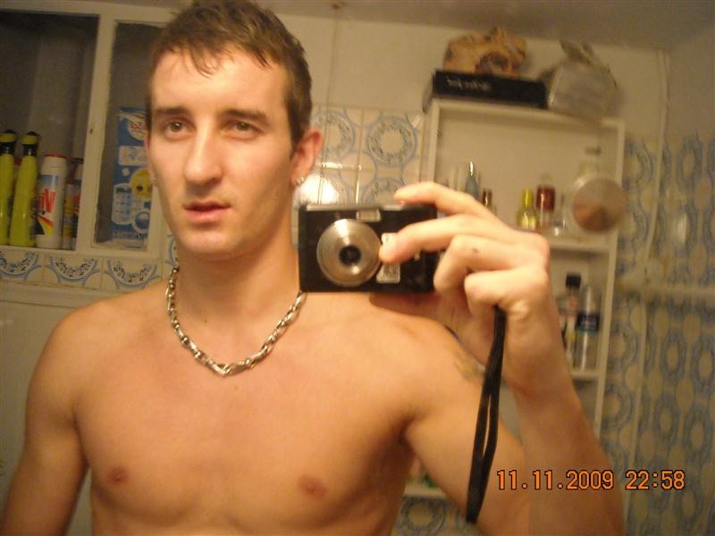 Pics of self-shooting Aussie hunk with a huge dick #76944680