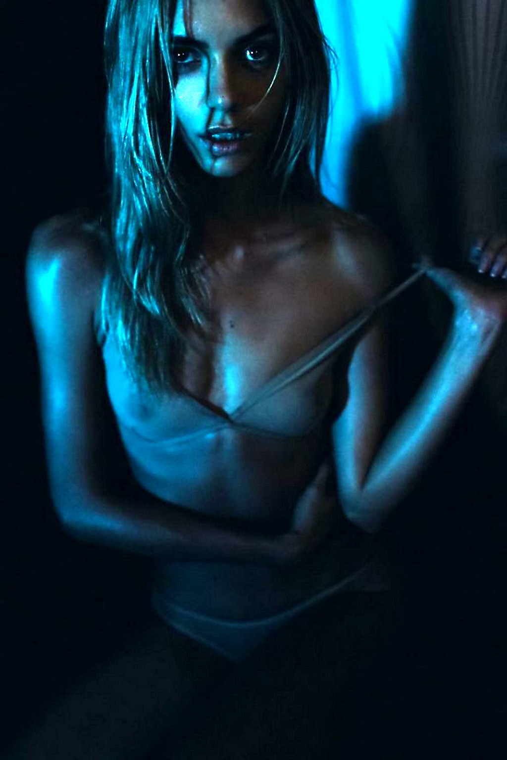 Chantal jones nudo photoshoot da america's next top model - ciclo 9
 #75248627