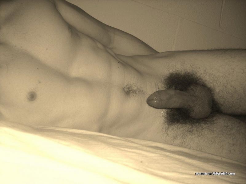 Collection of an amateur dude posing naked in his room #76915060