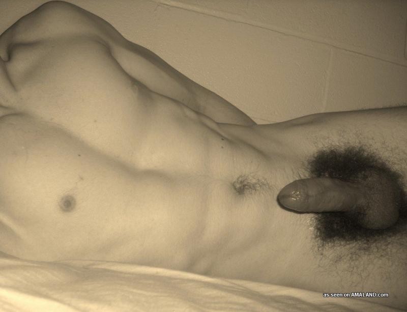 Collection of an amateur dude posing naked in his room #76915103