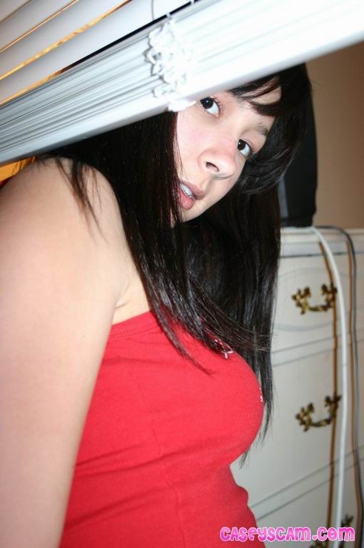 Cute amateur asian teen posing in bra #70022986