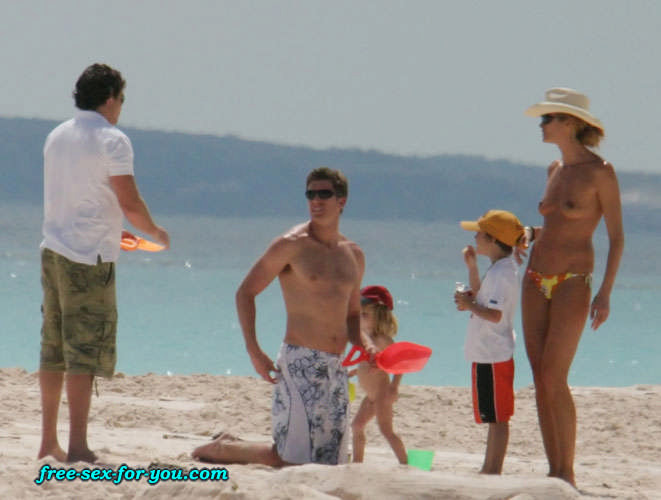 Elle MacPherson showing her nice tits on beach paparazzi pics #75424395