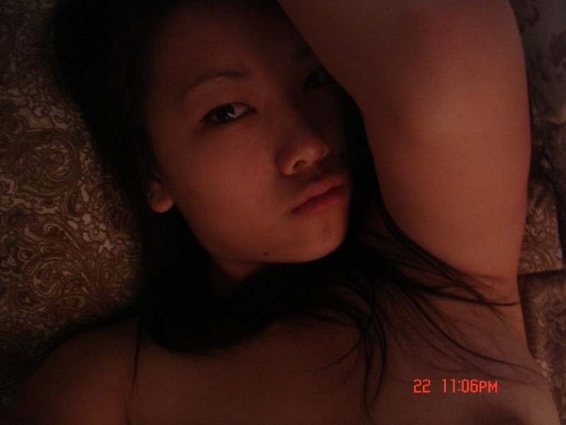 Naughty and hot selfpics taken by an amateur Asian chick #69886668