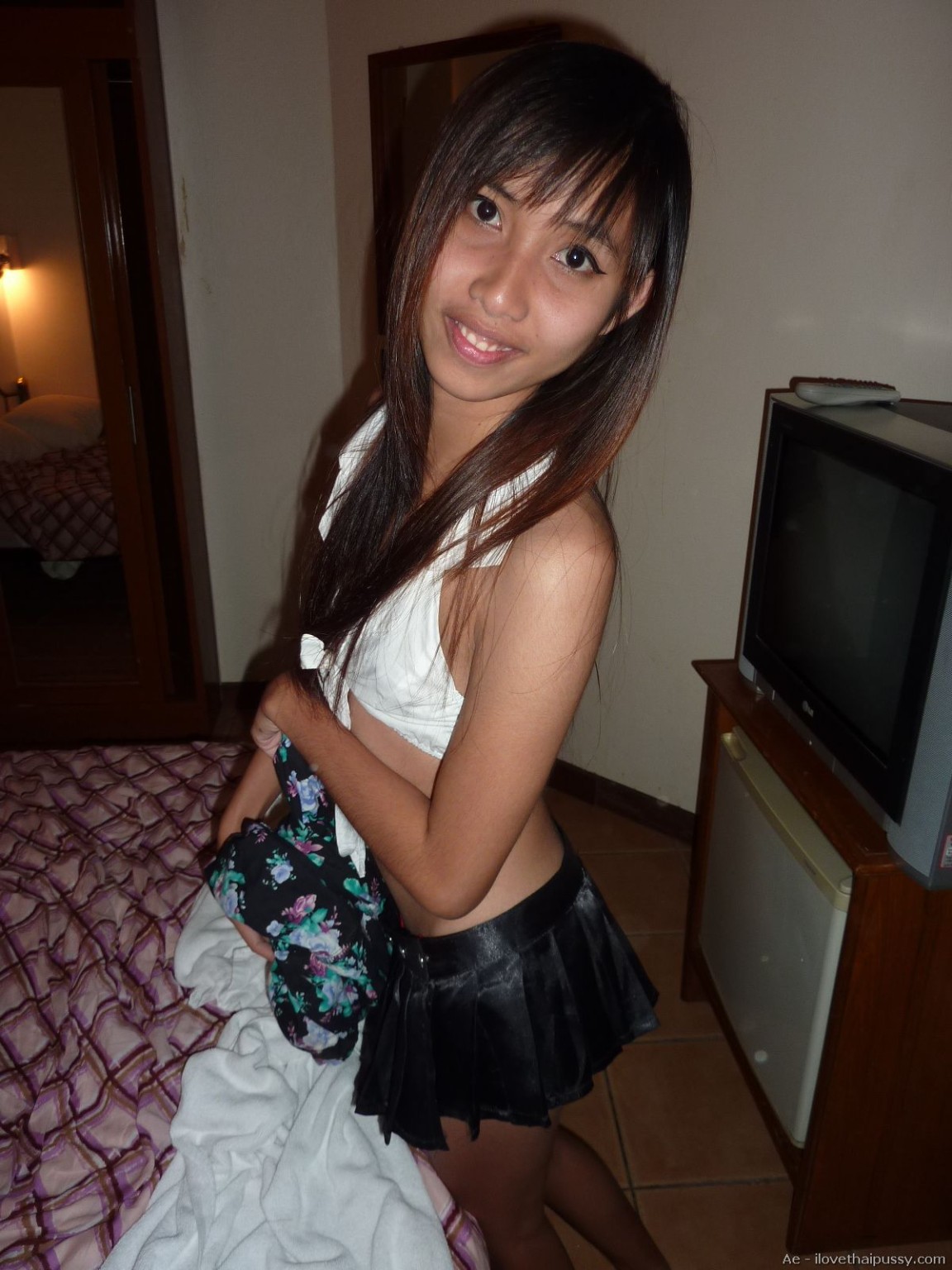 タイのバンコックの街から本物のストリートの売春婦 アジアのスラット
 #69891130