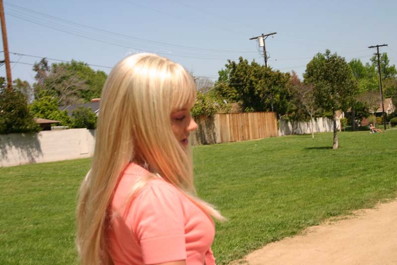 Tiffany warms up to blond pawer. #78151904