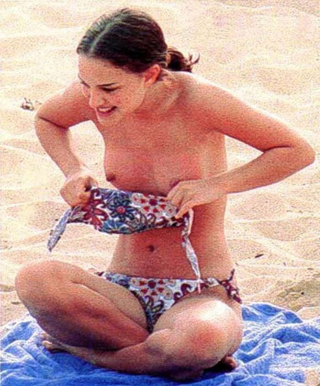 Natalie Portman exposing her nice ass in thong and tits slip paparazzi shoots #75336198