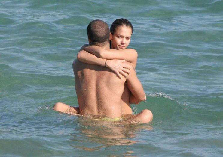 Jessica Alba having sex with guy in water and posing sexy #75438813