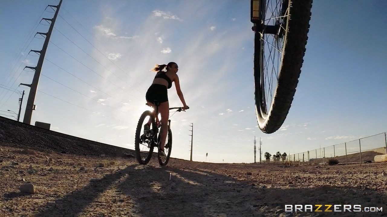 Busty Tiffany Tyler gets horny while working out #74686802