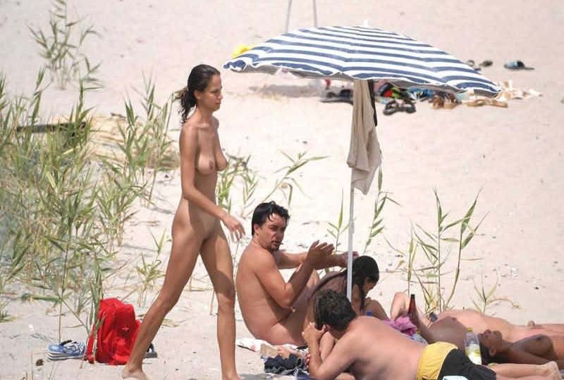 Fotos de nudistas increíbles
 #72294697