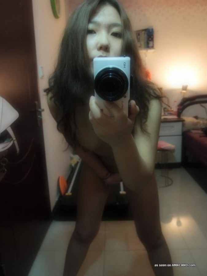 Compilation of a Chinese honey camwhoring in the nude #67615100
