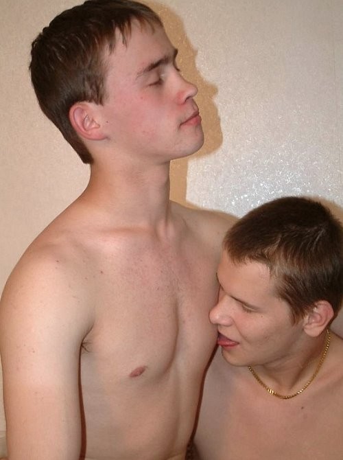 Two virgin twinks enjoy foreplay and first time sucking gusto #76955207