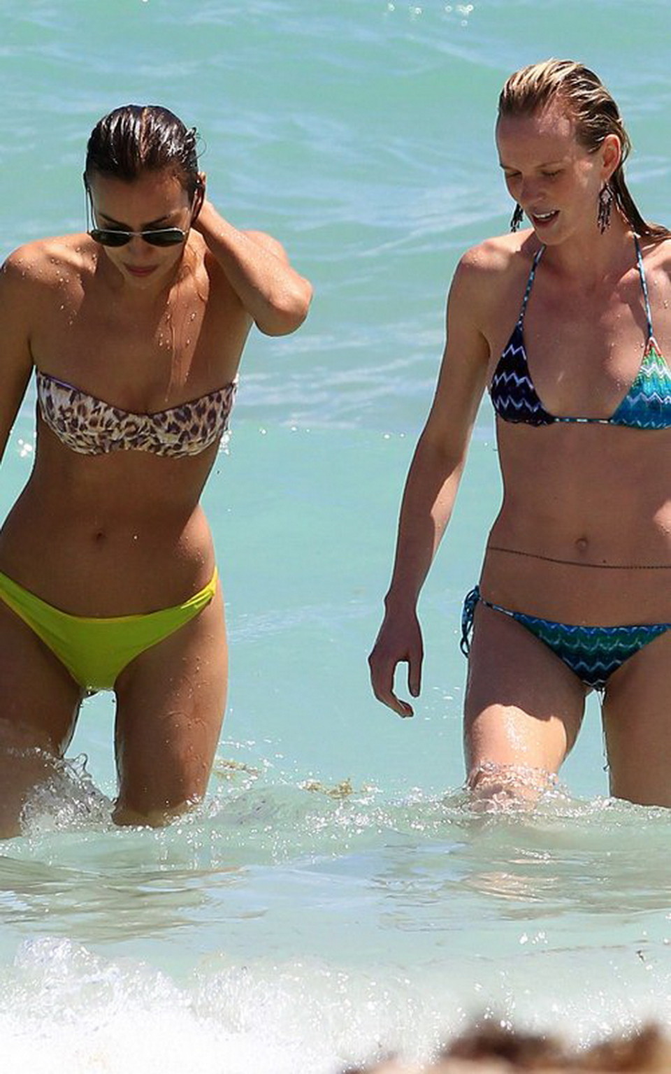 Irina Shayk showing her hot ass and body in bikini at the beach in Miami #75269299