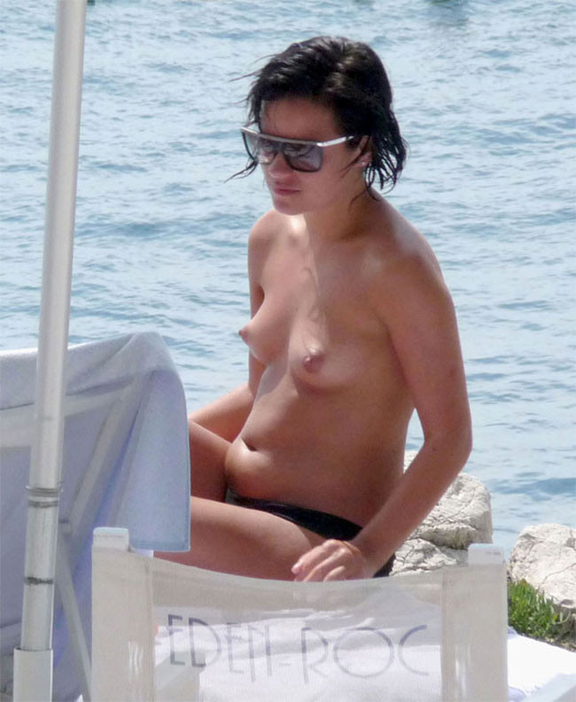 Lily Allen paparazzi caught her nude topless #75393231