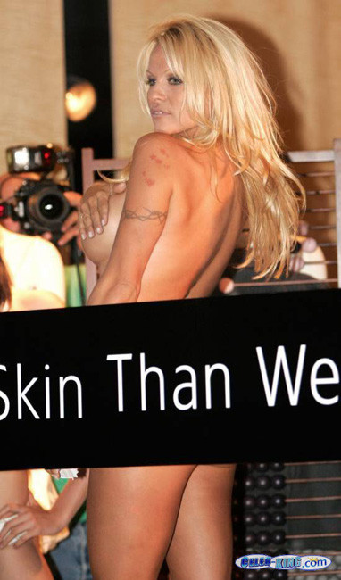 Big boobs blonde celebrity Pamela Anderson totally exposed #75407733