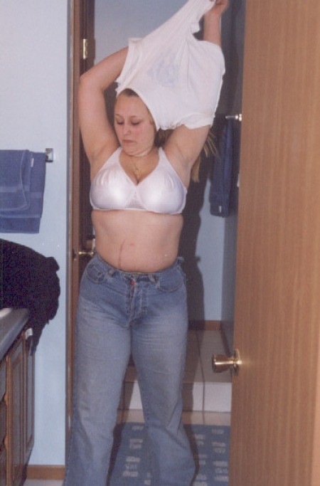 Beefy blonde teen undresses