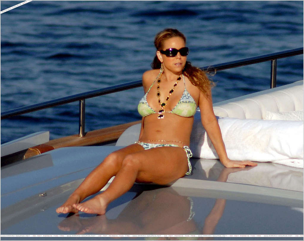 Mariah Carey in bikini on yacht paparazzi pictures and nipple slip #75376985