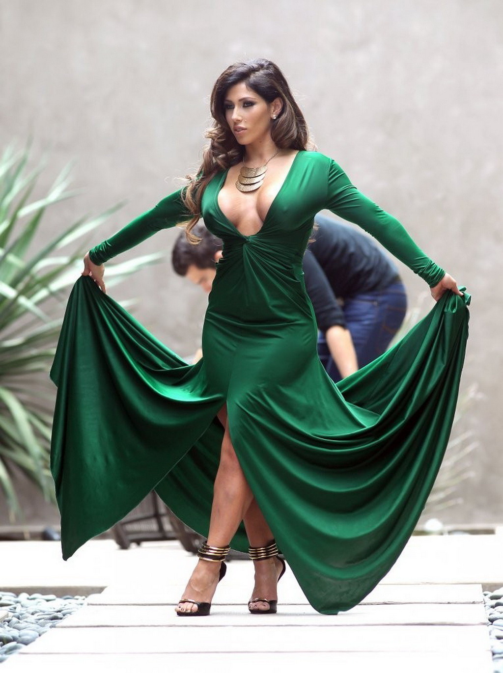 Carmen Ortega upskirt and showing huge cleavage in a green dress at the photosho #75228815