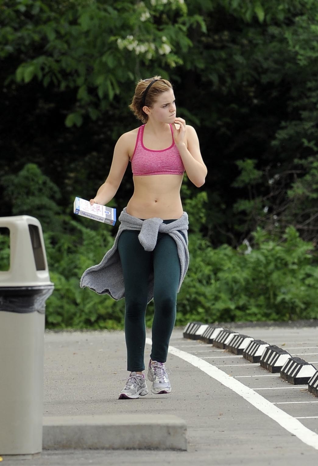 Emma Watson shows off her belly wearing sexy sports outfit in Pittsburgh #75302594