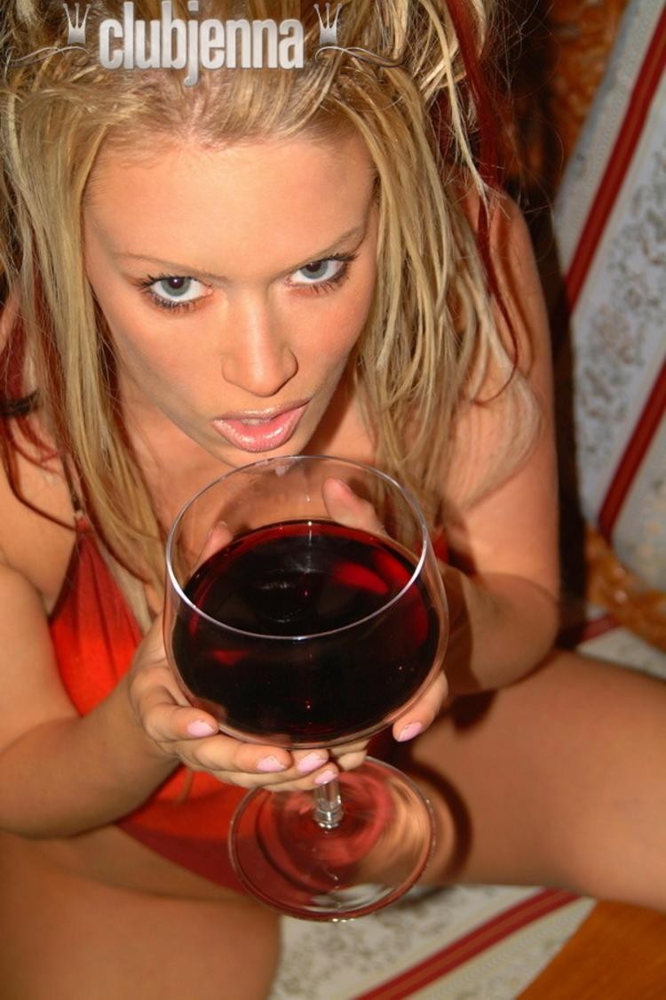 Jenna Jameson enjoys a red wine naked #73912151