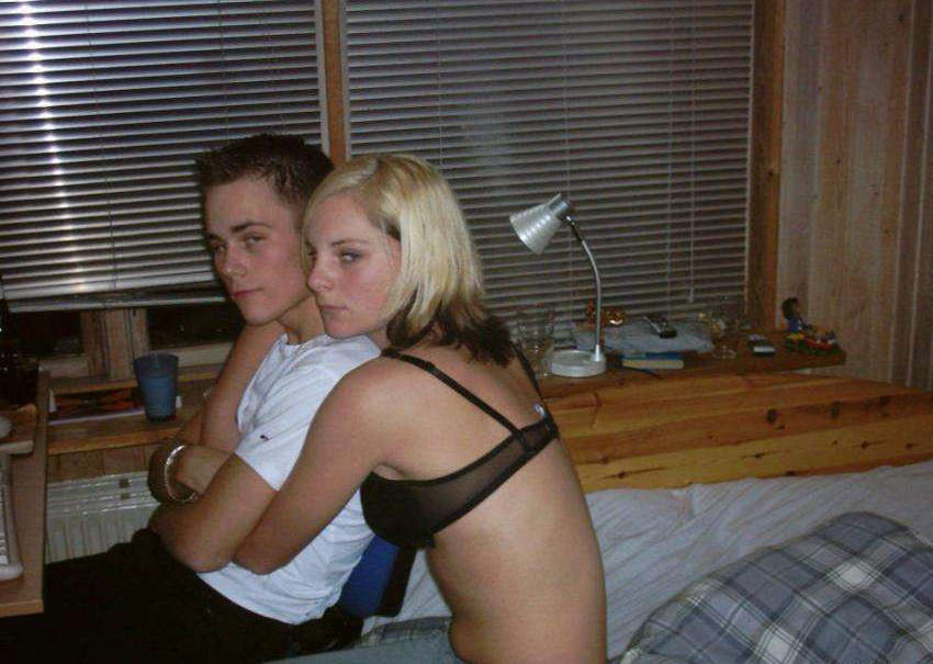 Pictures of a chick getting naughty with her dorm mates #75720243