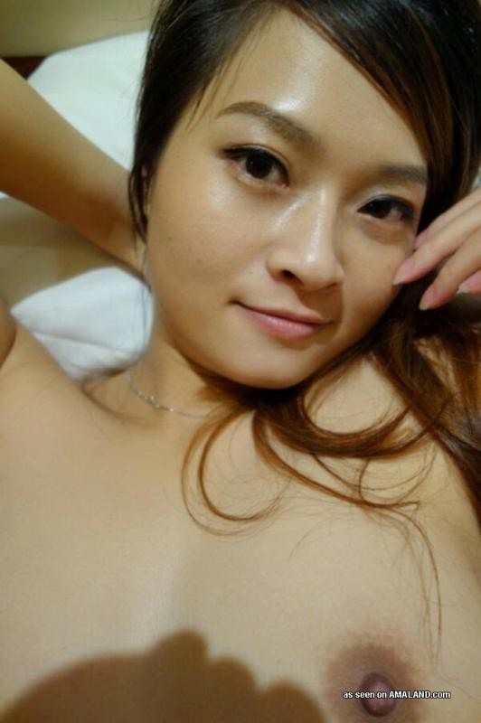 Sexy Thai chick teasing her boyfriend on cam #69783812