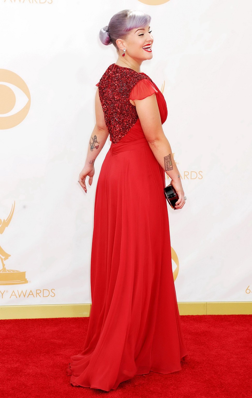 La gordita Kelly Osbourne mostrando un enorme escote en la 65ª edición de los Emmy
 #75218156