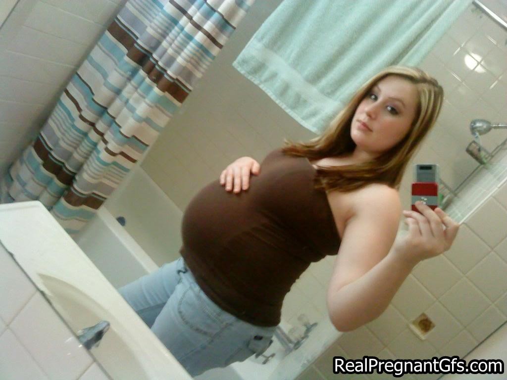 Amateur preggo Freundinnen
 #67538544