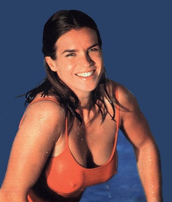 Patineuse olympique katarina witt chatte nue
 #75411294