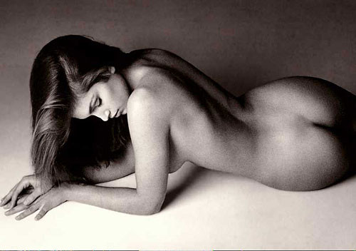 Cindy Crawford showing their nude body and breasts #75369245