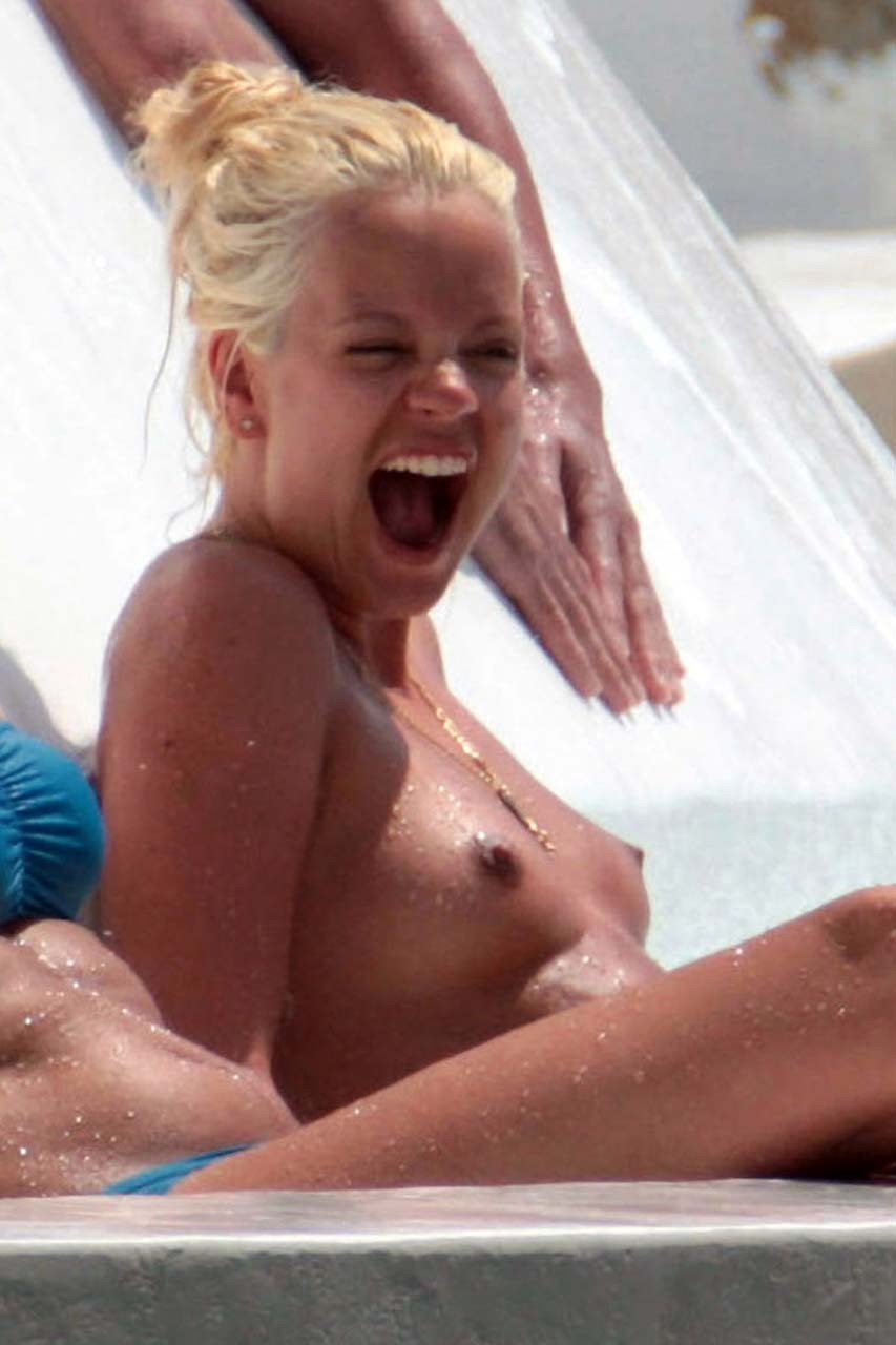 Lily Allen enjoying on beach in toples and showing sexy ass paparazzi photos #75313602