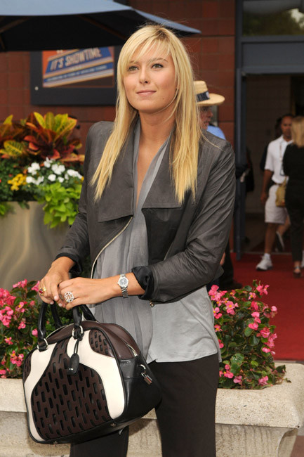 Celebrity tennis babe Maria Sharapova sexy camel toe #75412099