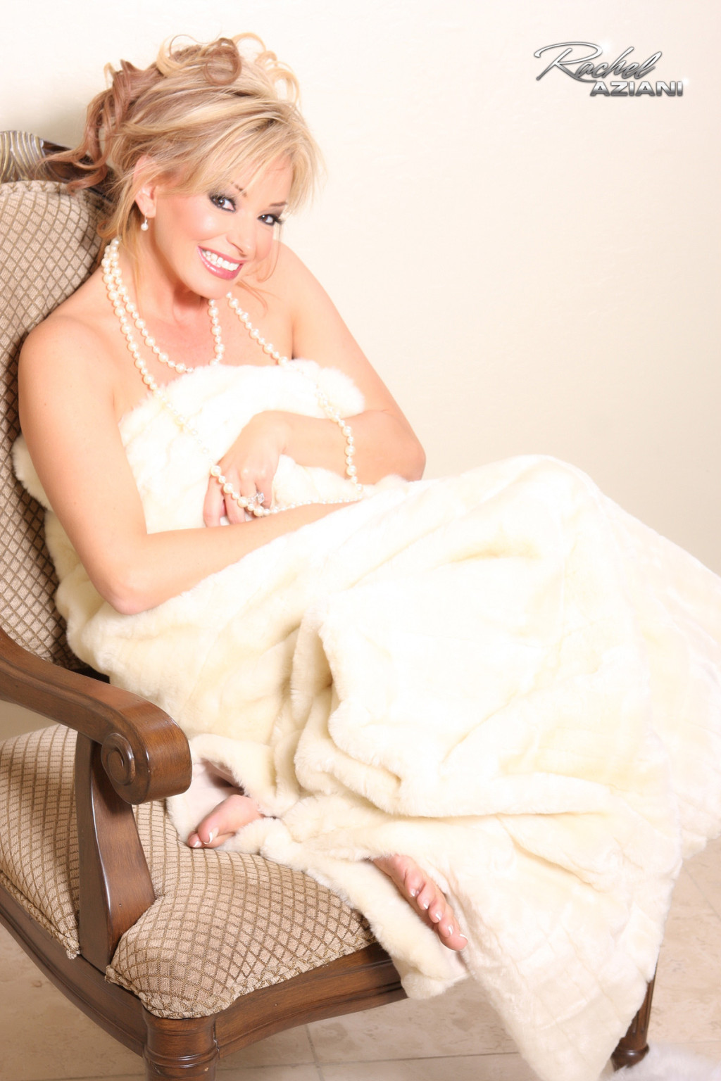 Rachel Aziani is stunning wearing nothing but pearls #73019606