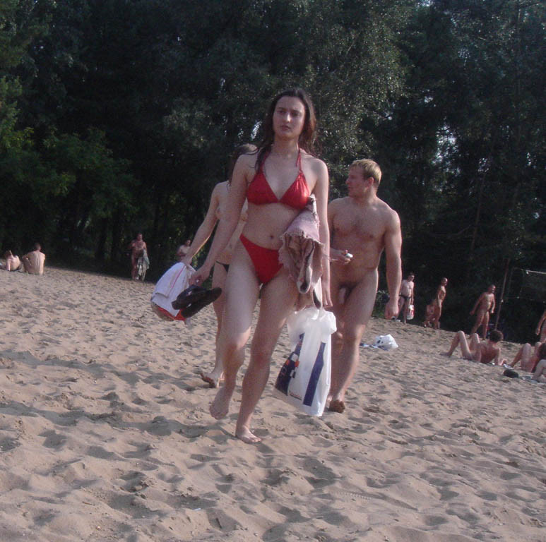 信じられないほどのヌーディスト写真
 #72308471