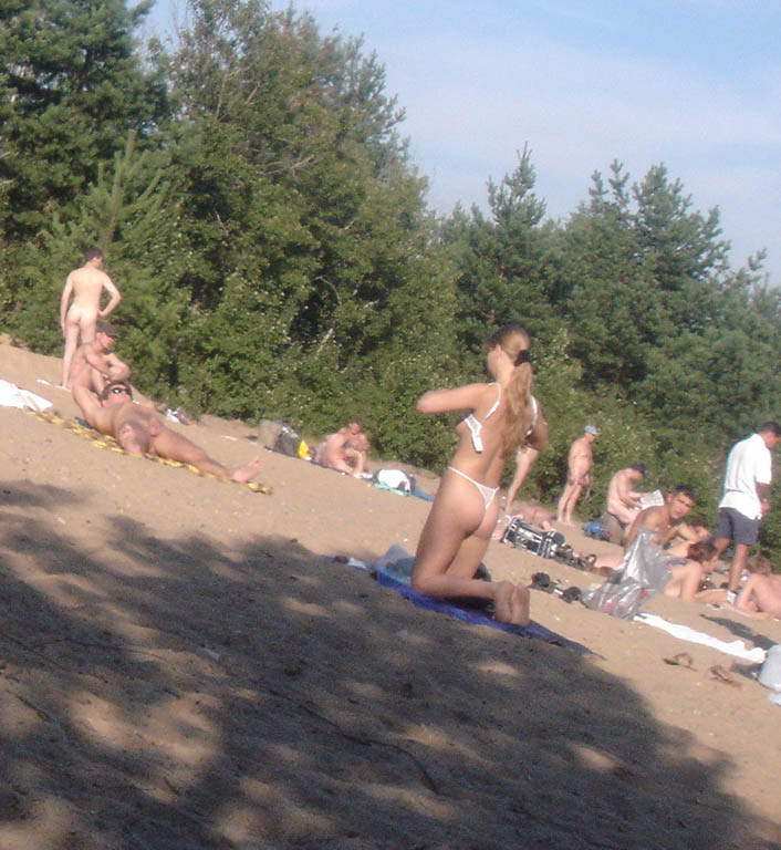 信じられないほどのヌーディスト写真
 #72308510