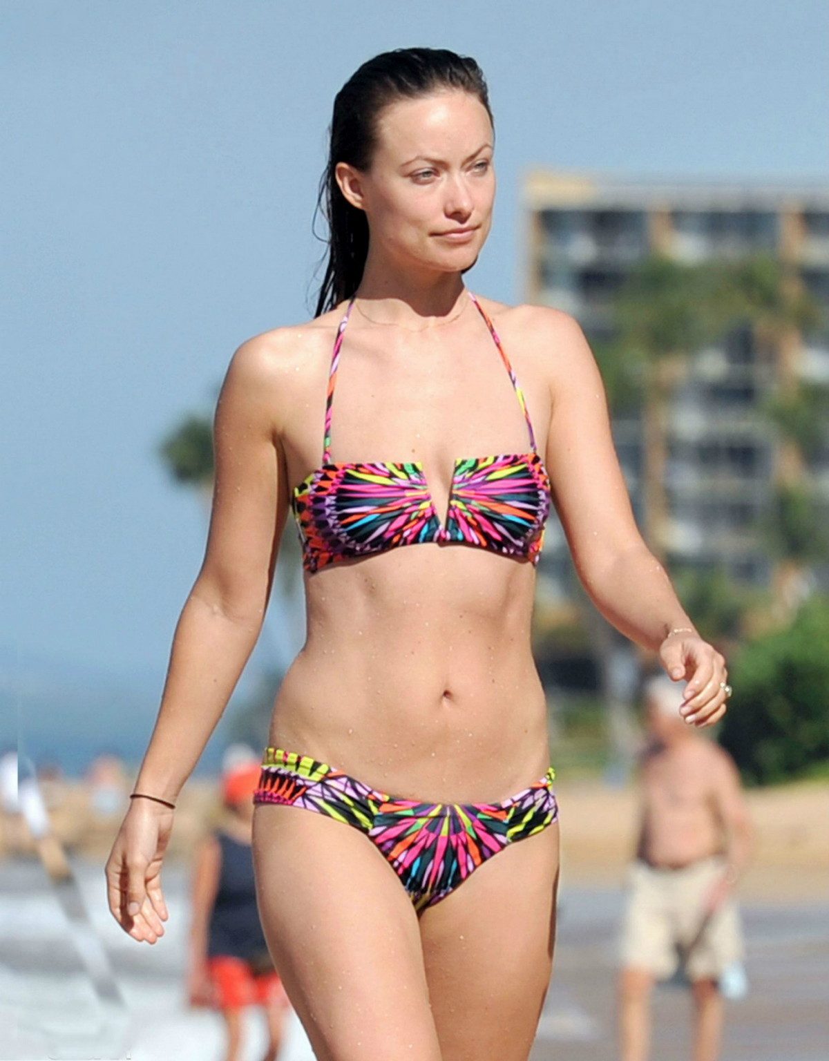 Olivia Wilde showing off her bikini body on a beach in Maui #75178039