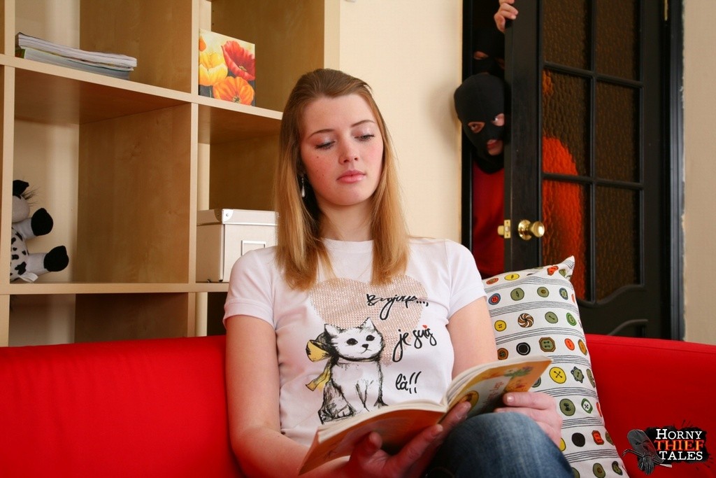 Everything was like usually but suddenly robbers appeared #74451933