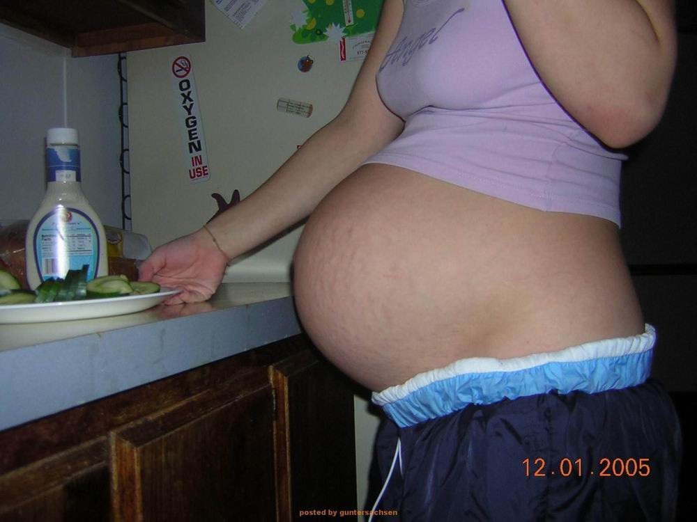 Pechugonas amateur embarazadas posando
 #67662408