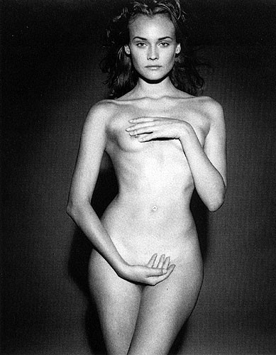 Diane Kruger montrant leur corps super sexy et ravissant
 #75355565