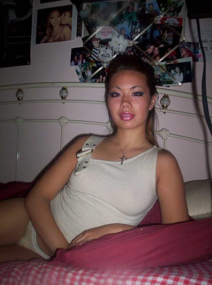 Asian teen nymph enjoy showing her sweet and juicy body #69894644