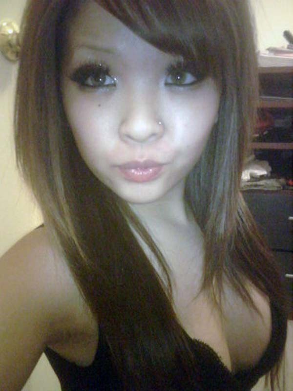 Photos de superbes filles orientales amateurs et sexy
 #68434349
