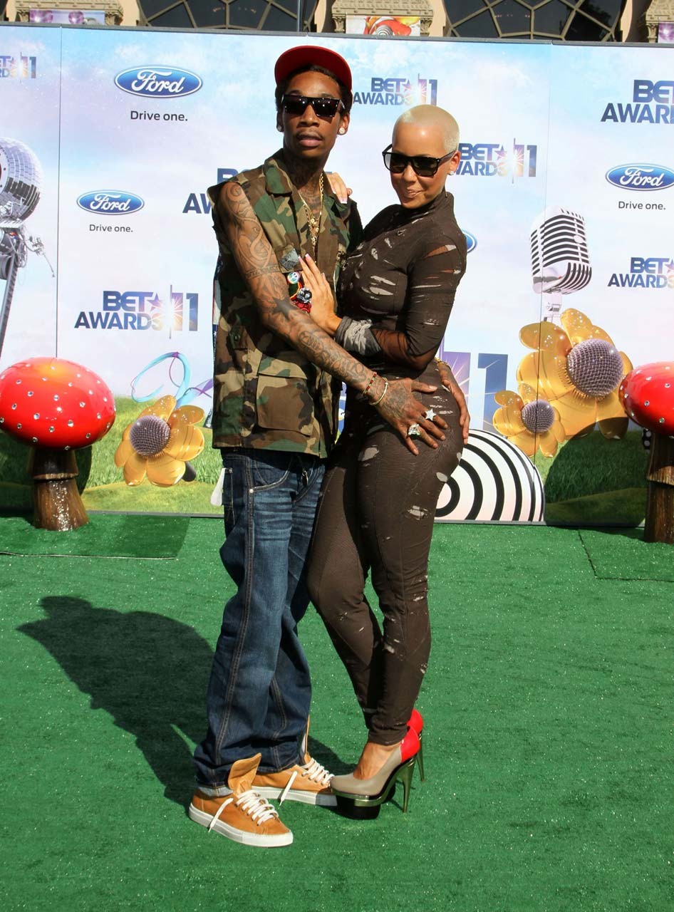 Amber Rose masturbating with fingers and exposing sexy nude body #75298094