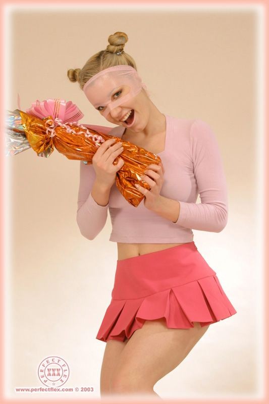 Flirty contortionist babe using a huge dildo #74094018